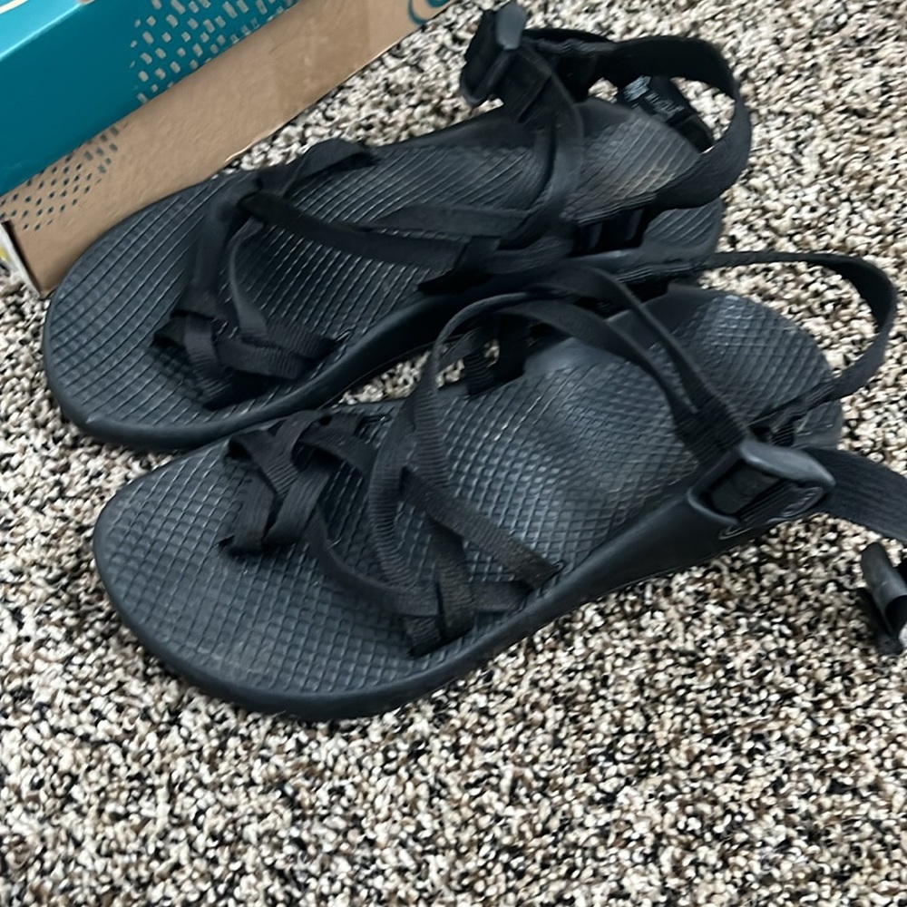 Chaco Black ZX2 Classic Black Sandal, lightly worn - Picture 2 of 6
